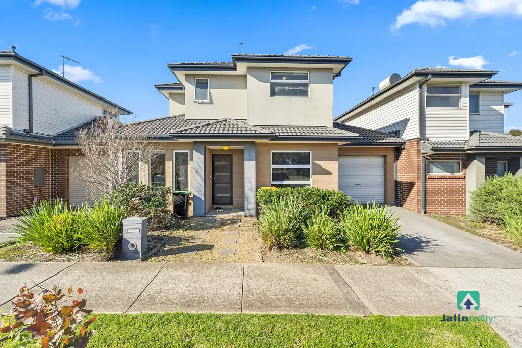Roxburgh Park 3Phòng ngủ Stylish Family Living in a Prime Roxburgh Park Location