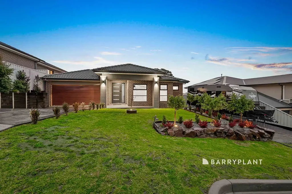11 Palm Court, Pakenham, VIC 3810