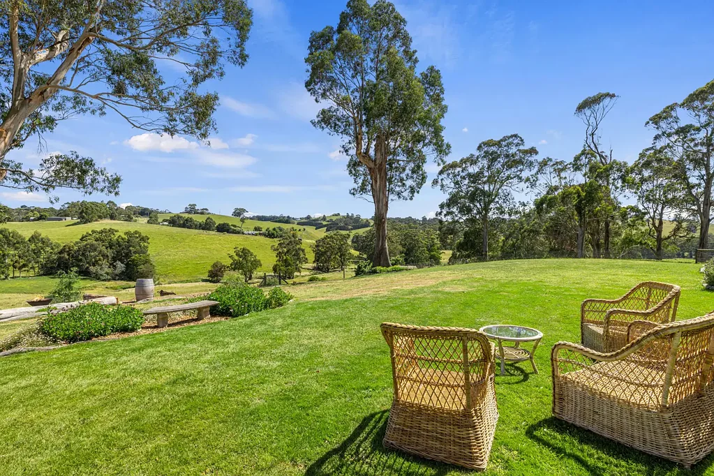 Korumburra 5 Slaapkamer A Lifestyle to Breath, Belong & Call Home – 17.8 Acres in South Gippsland