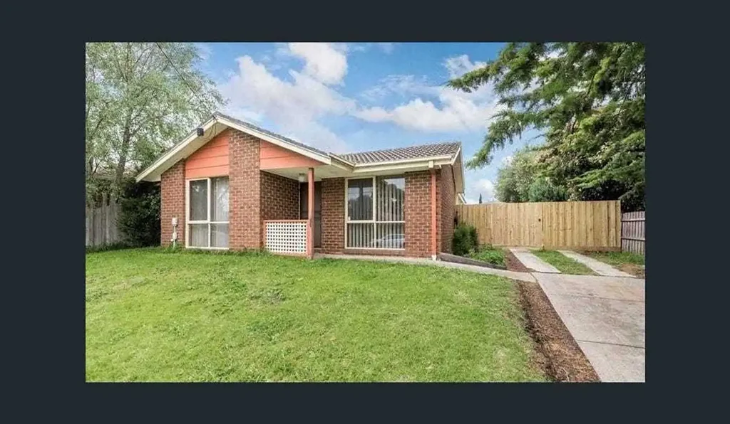 6 Bates Street, Cranbourne West, VIC 3977