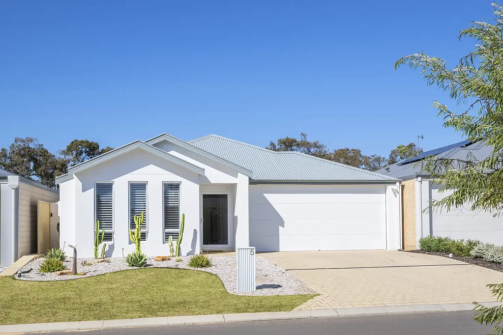 Dunsborough 4બેડરૂમ Turnkey Palm Springs Luxury