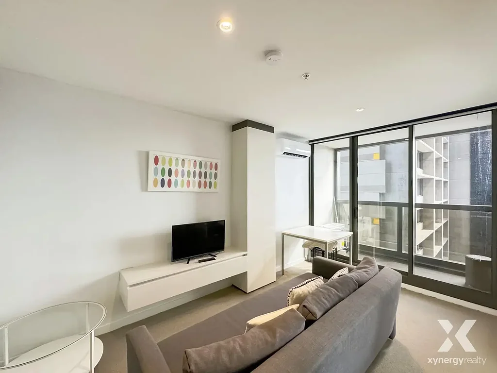 Fully Furnished Two Bedroom Unit at Upper West Side!