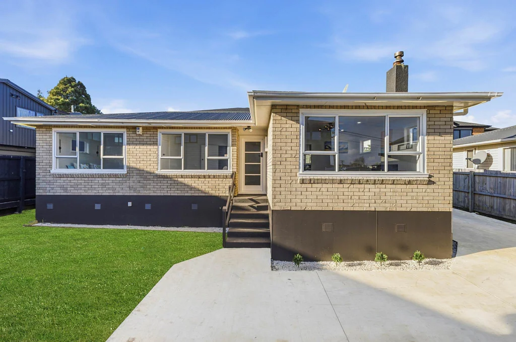 Manurewa 3房  Freehold, Standalone & Ready to Impress
