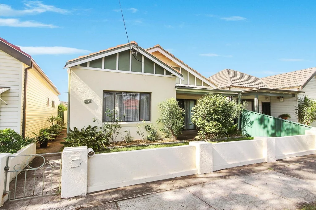 Charming Family Home in the Heart of Mascot