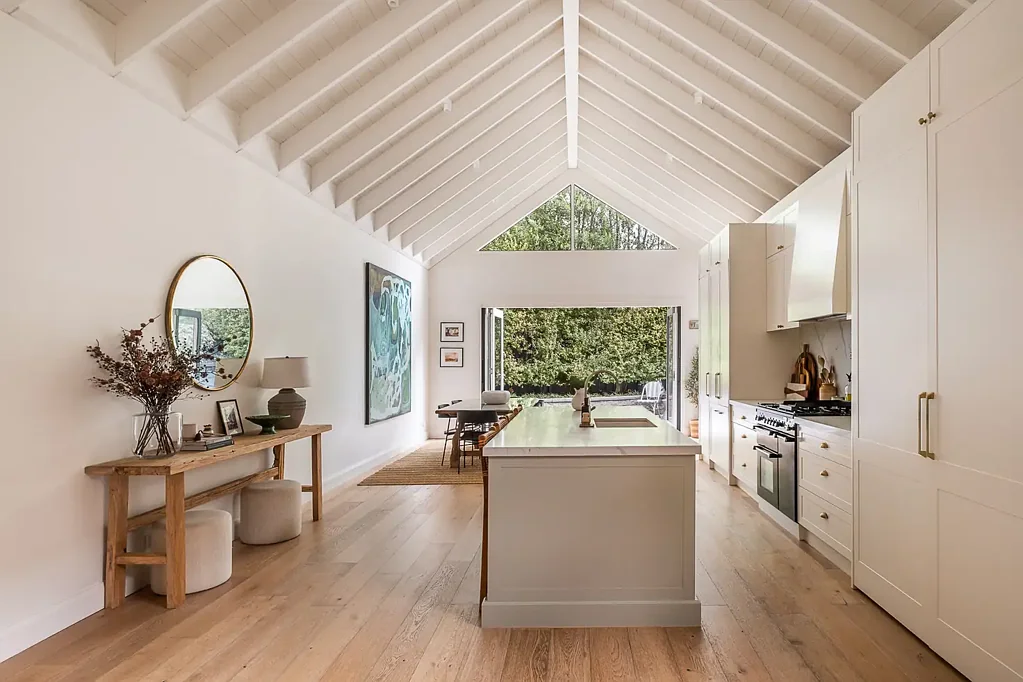 Elwood 3Zimmer Timeless Edwardian, Beautifully Reimagined