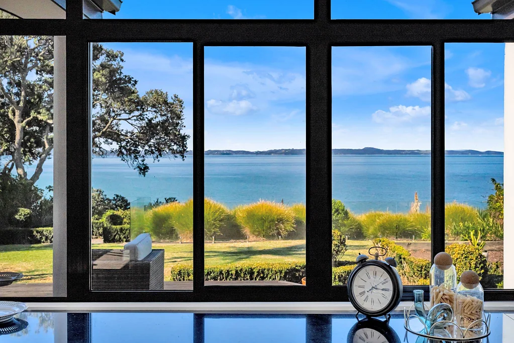 Bucklands Beach 4chambre Prestigious Peninsula Luxury & Panoramic Sea Views