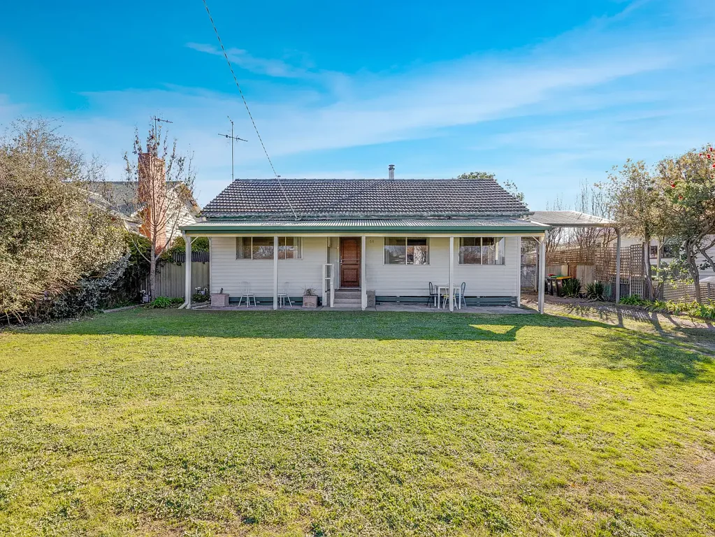 68 Thomas Street, Benalla, VIC 3672