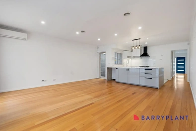 349 Murray Road, Preston, VIC 3072, 3房, 3浴, Townhouse