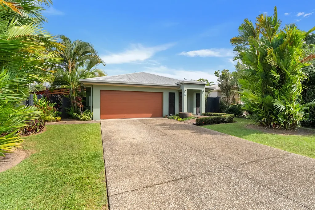 Port Douglas 5 Slaapkamer Tropical Family Retreat with Separate Self Contained Cottage