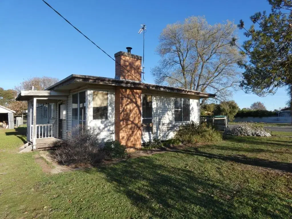 123 Main St, Minyip, VIC 3392