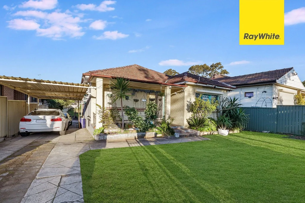 12 Orchard Road, Fairfield, NSW 2165