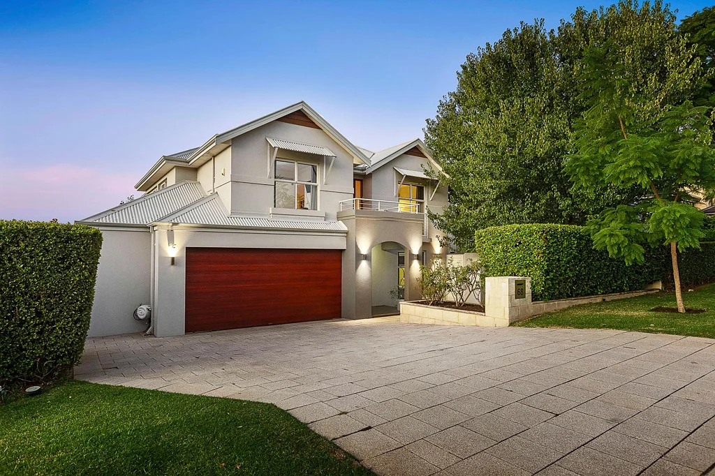 Churchlands 4 Bedroom The Ultimate Entertainer!