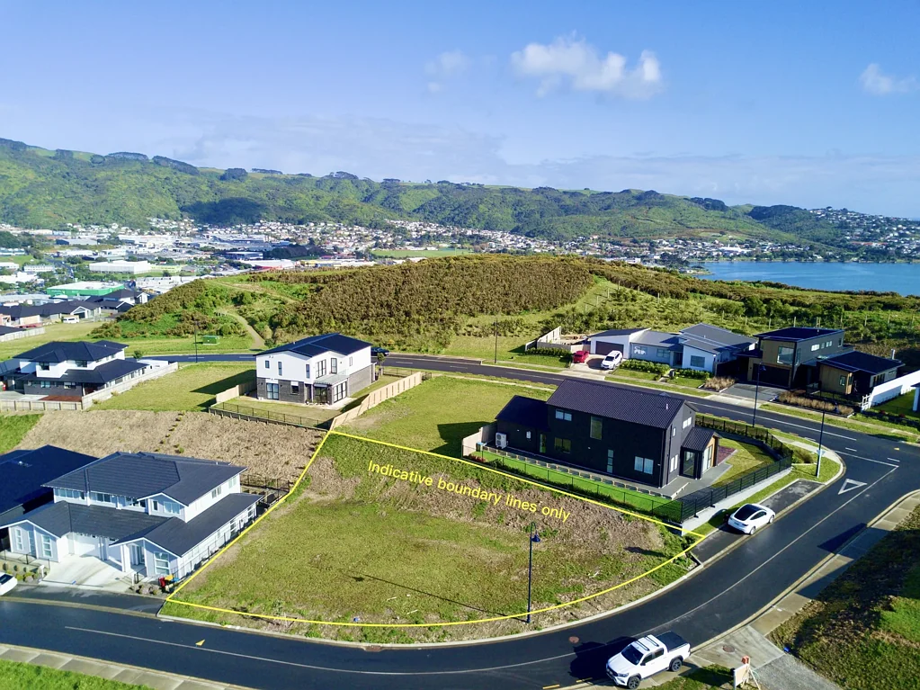 Aotea Sought-After Corner Section in a Quiet Cul-de-Sac