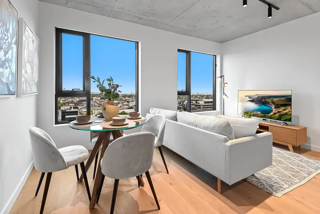 Modern Fully Furnished Apartment with Resort-Style Amenities & Stunning 18th Floor Views