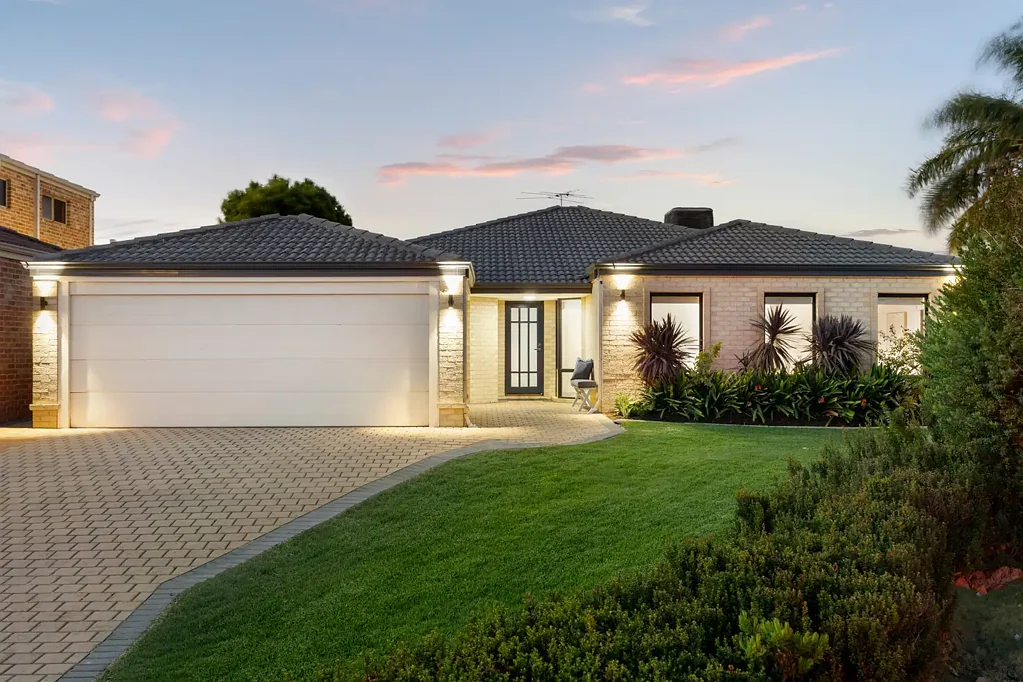 9 Astoria Court, Currambine, WA 6028