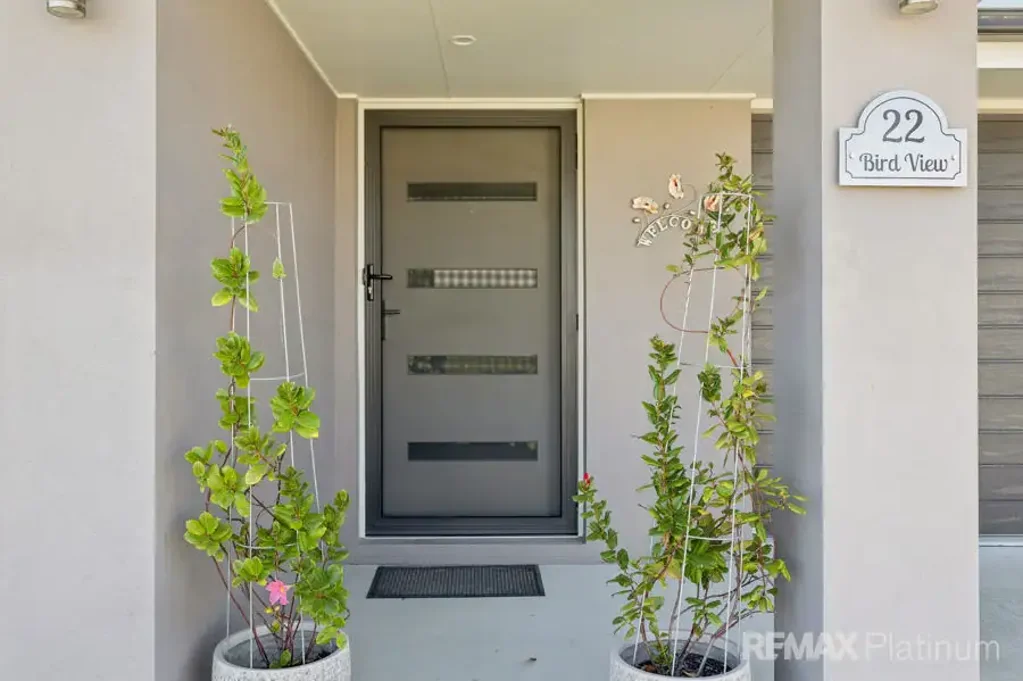 Narangba 3Kwarto Gorgeous Modern Family Home!