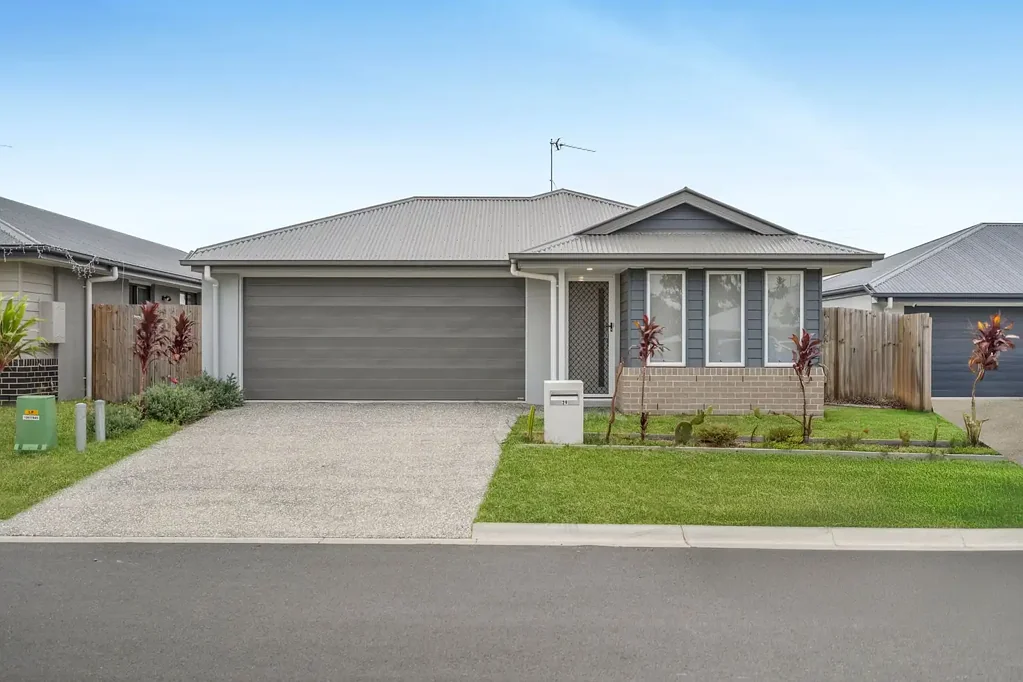 29 Howe Circuit, Logan Reserve, QLD 4133
