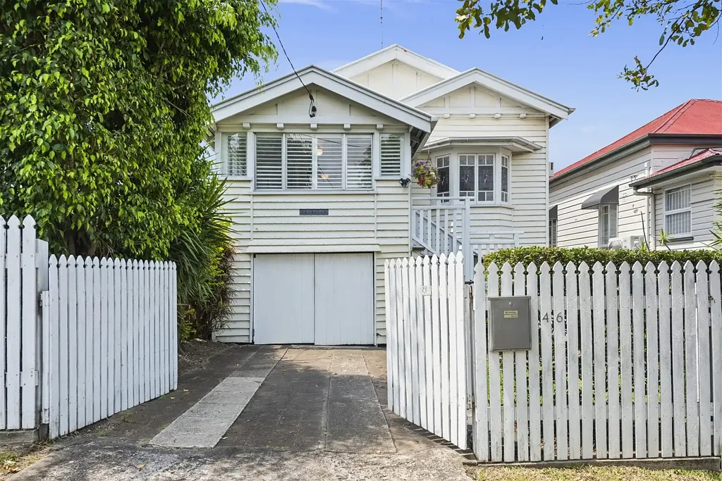 Refurbished 2-Bed Cottage with Premium Downstairs Space | Annerley
