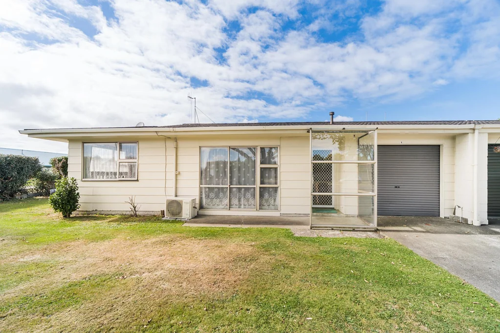 1 John F Kennedy Drive, Milson, Palmerston North City, Manawatu-Wanganui