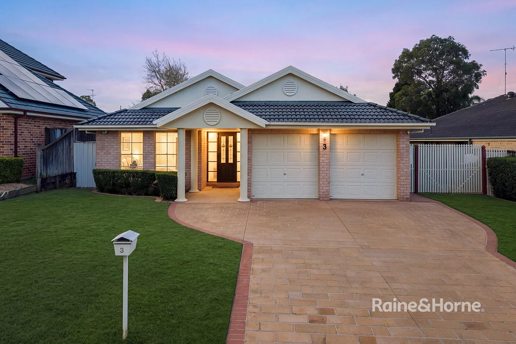 Kellyville 4બેડરૂમ Spacious Home in a Peaceful Location on 600m2 Block