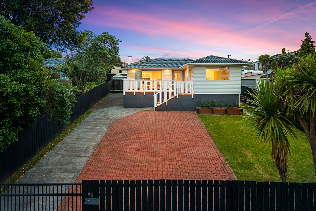 65 Waitaki Street, Henderson, Waitakere City, Auckland