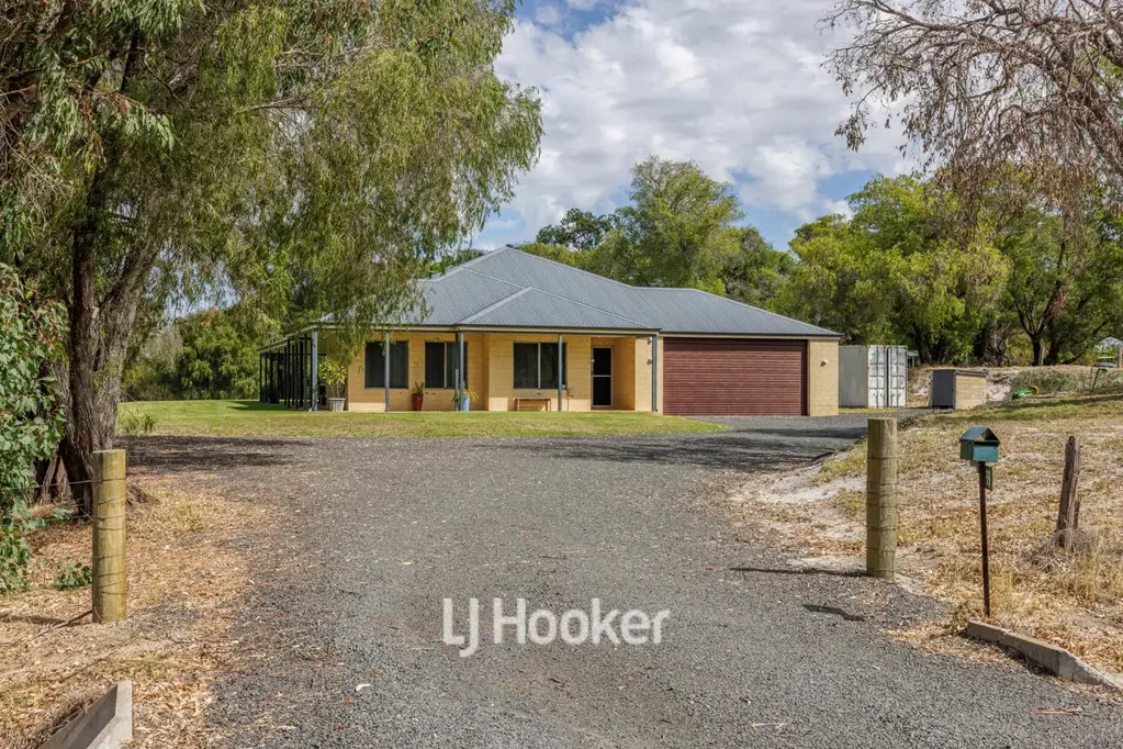 99 Harold Douglas Drive, Dardanup West, WA 6236