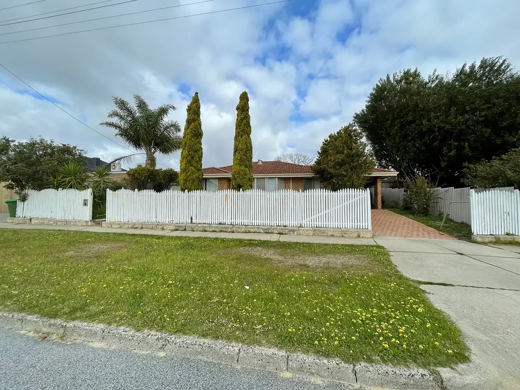 4-Bedroom, 2-Bathroom Home in a Prime Central Location!