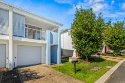 4/5 Border Drive North, Currumbin Waters