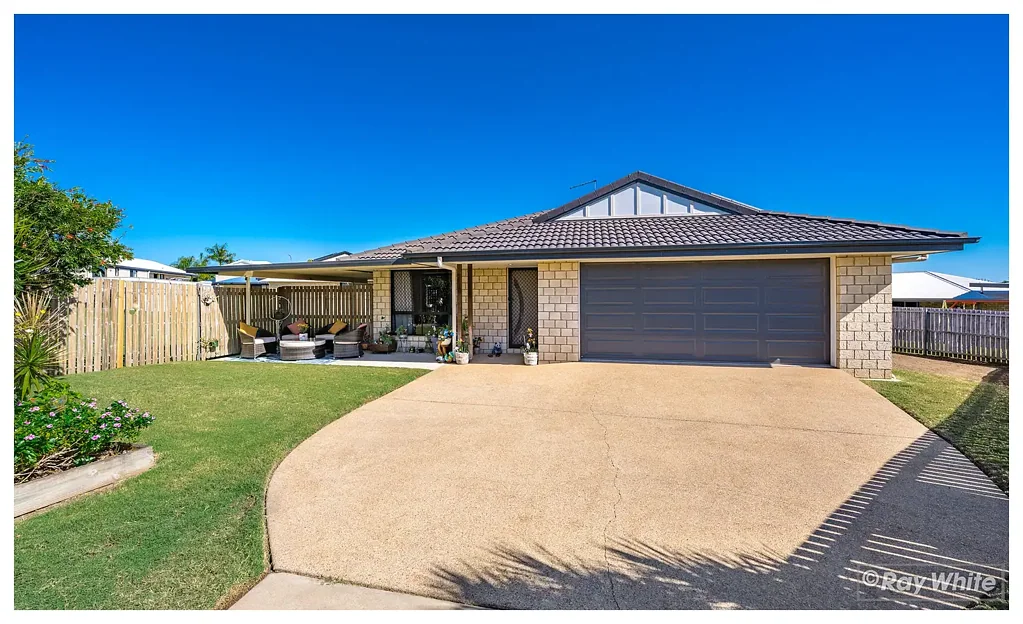 8 Gee Place, Gracemere, QLD 4702