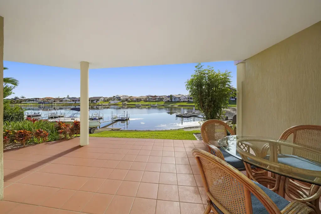 Port Macquarie 3Moenga Conveniently Located - Waterfront Lifestyle