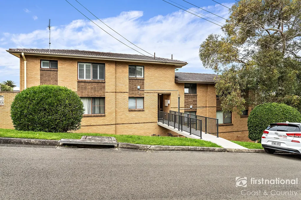 Spacious 2 Bedroom Unit in the Heart of Kiama