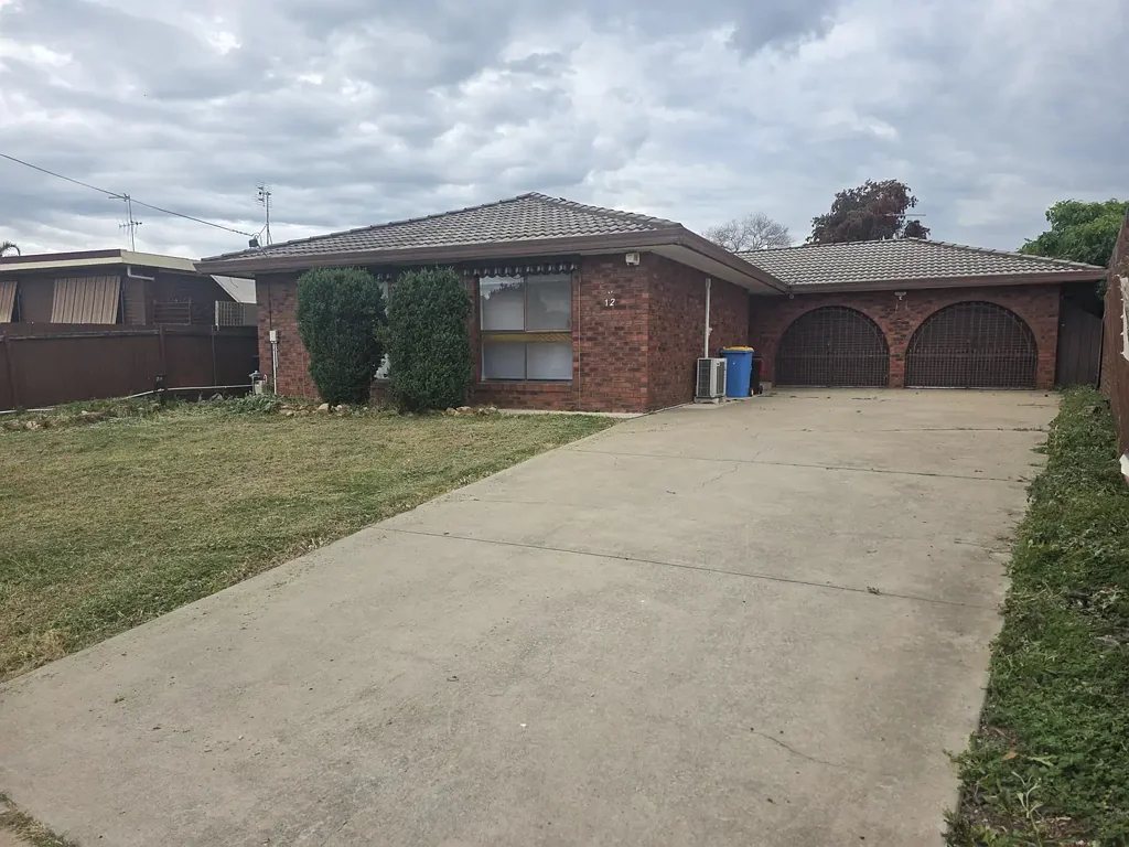 Labas ng Bahay - 12 Percival Street, Shepparton, VIC 3630