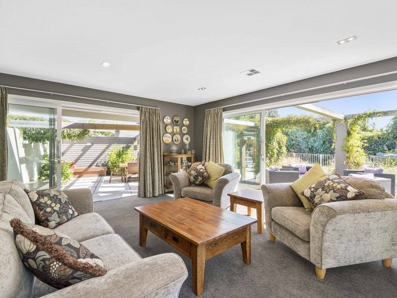 23 Waimakariri Road, Harewood, Christchurch, 4房, 3浴