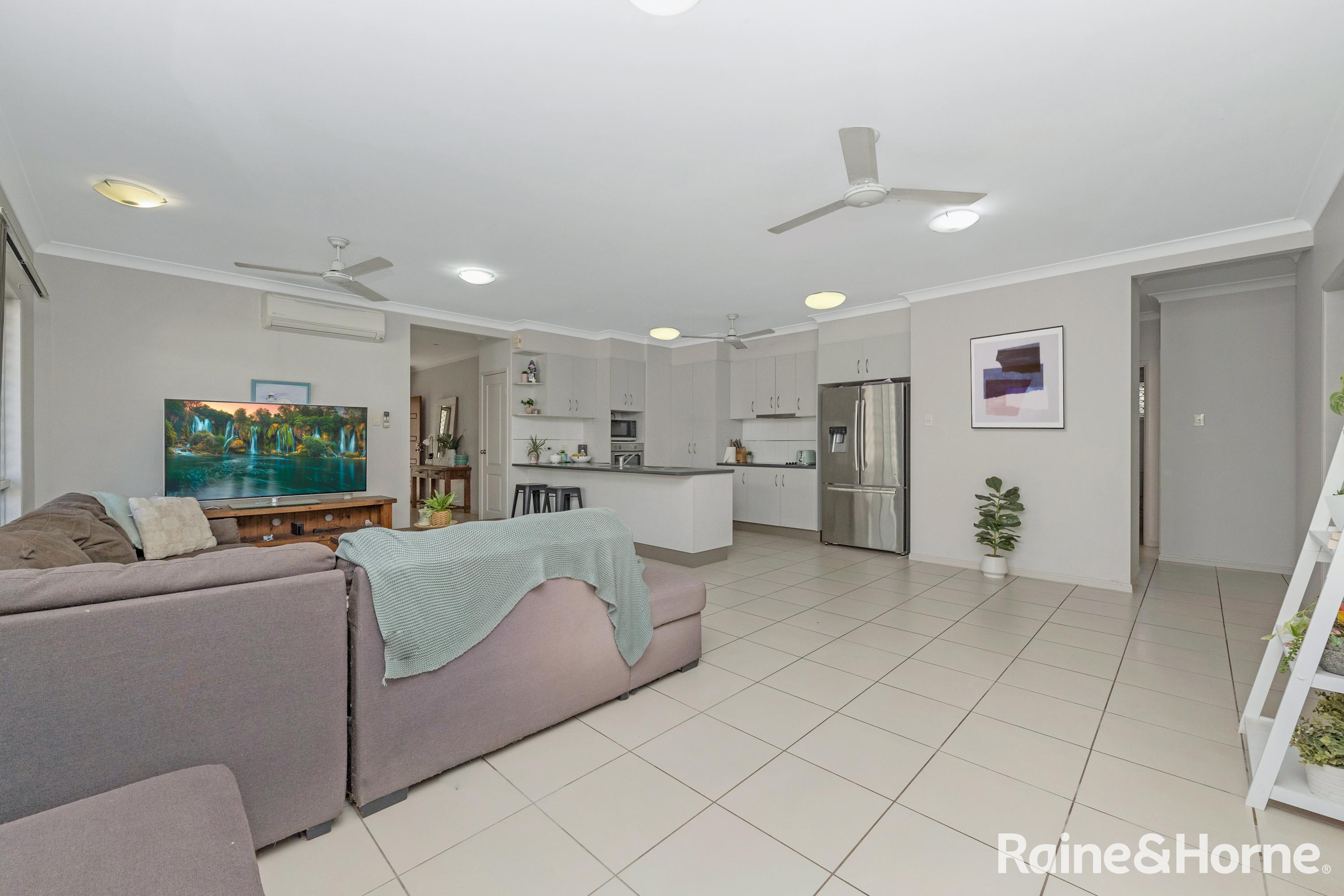 8 YARRA CR, KELSO QLD 4815, 0房, 0浴, House