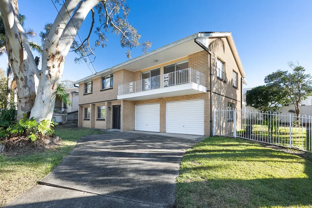 Spacious Family Living in a Prime Caringbah South Location