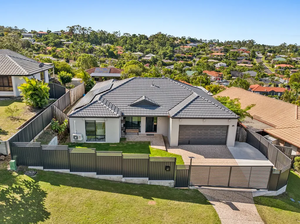 Pacific Pines 4房  Midway Magic with Peace, Privacy & Views!