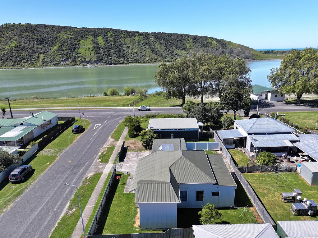 Wairoa 4房  Home & Income or Extended Family Living