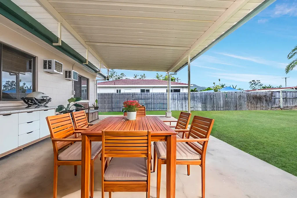 20 Karina Crescent, Rasmussen, QLD 4815