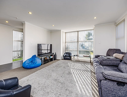13 Phar Lap Crescent, Takanini, Papakura, 5 રૂમ, 3 બાથરૂમ, House