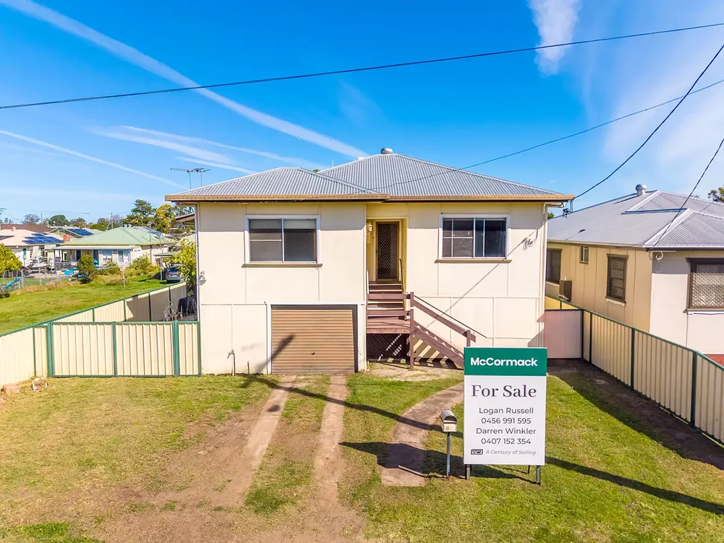 Casino 2房  Solid Home With Great Potential