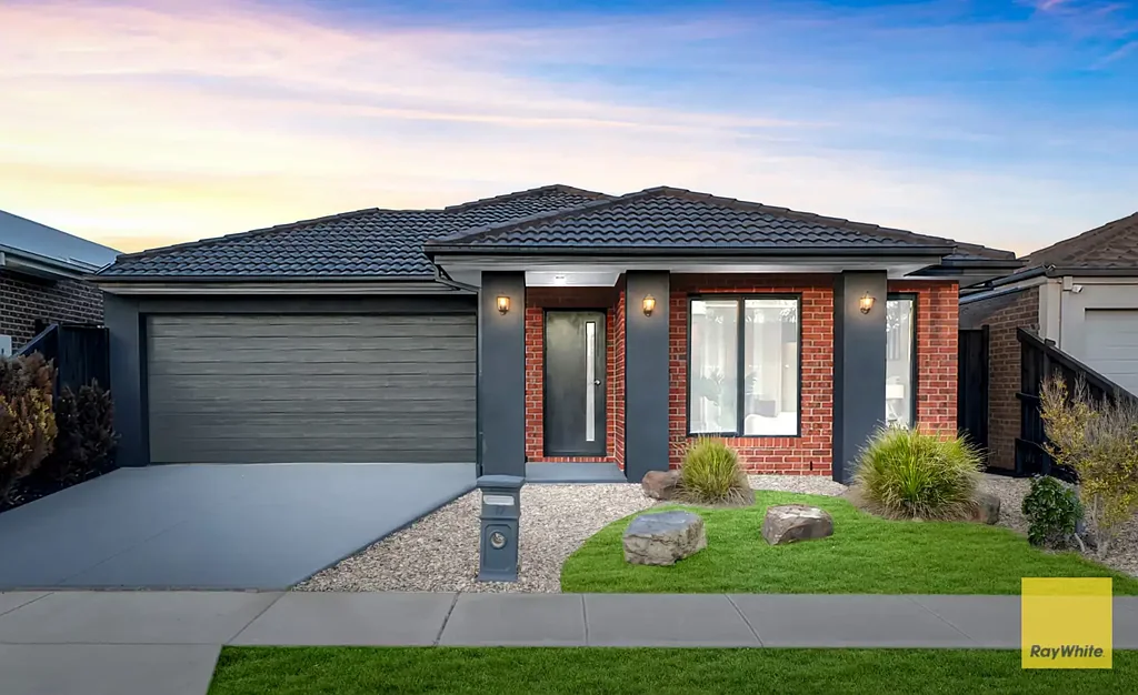 Tarneit 4 Bedroom Everything Your Family Has Been Looking For in Tarneit Location