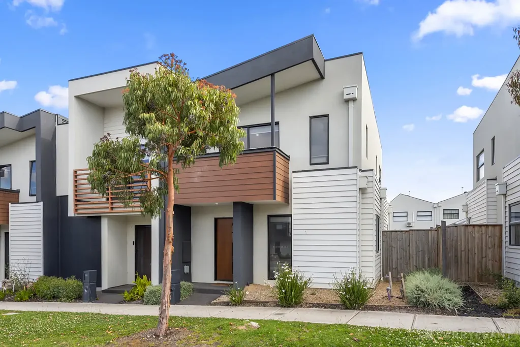 86 Viewbright Road, Clyde North, VIC 3978
