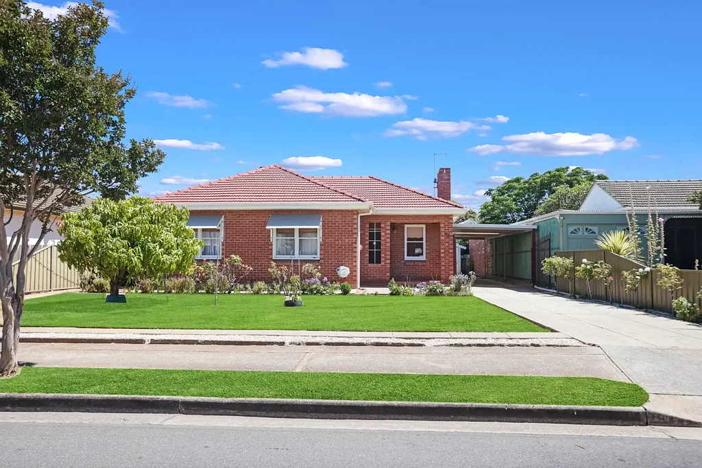 5 Rollands Street, Woodville South, SA 5011