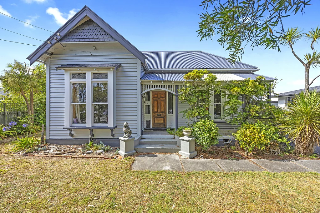 New Brighton 4Habitaciones UNDER OFFER Beautiful Beachside Beauty