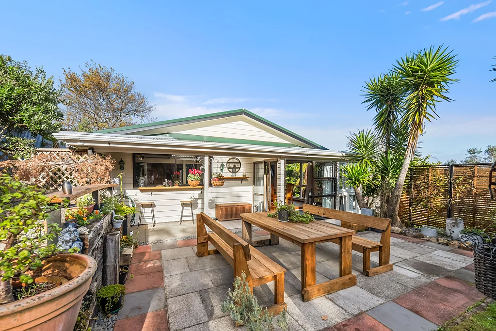 19 Fincham Road, Raumati Beach, Kapiti Coast, Wellington