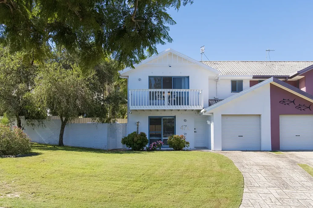 Modern Renovation, Popular Location