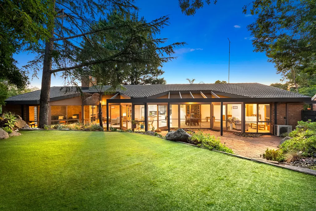 Eltham North 3Zimmer Flexible floor plan with easy conversion from three to four bedrooms