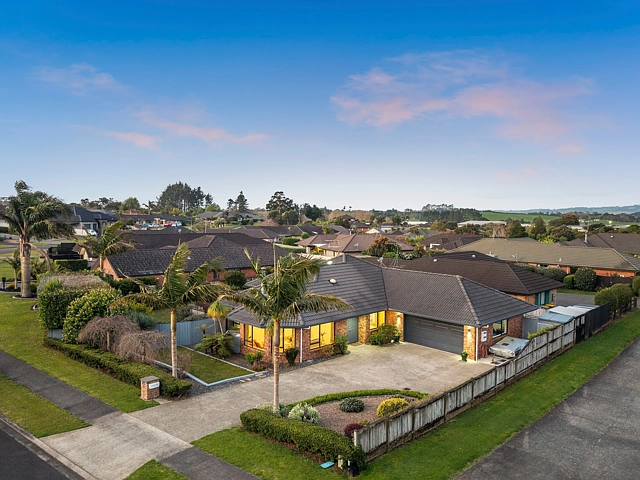 62 Lough Bourne Drive, Pukekohe, Franklin District