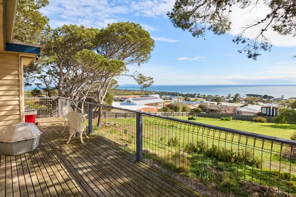Portarlington 3房  Prime Residential Development Opportunity - 3060 sq M - Stunning Views