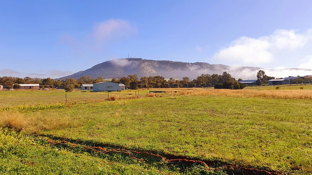 17 Andrews Avenue, York, WA 6302